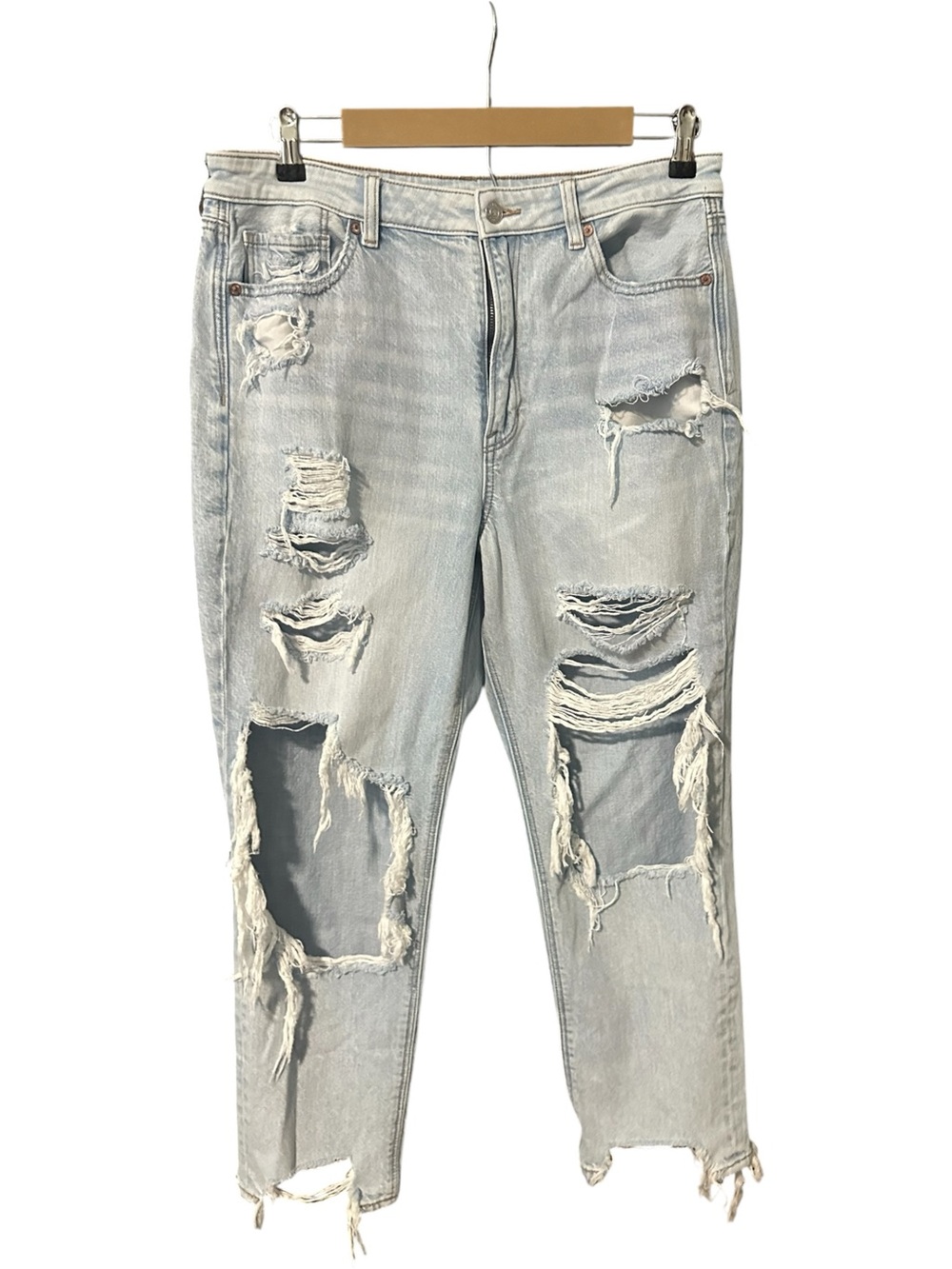 American Eagle Distressed Mom Jeans Light Blue Size 12